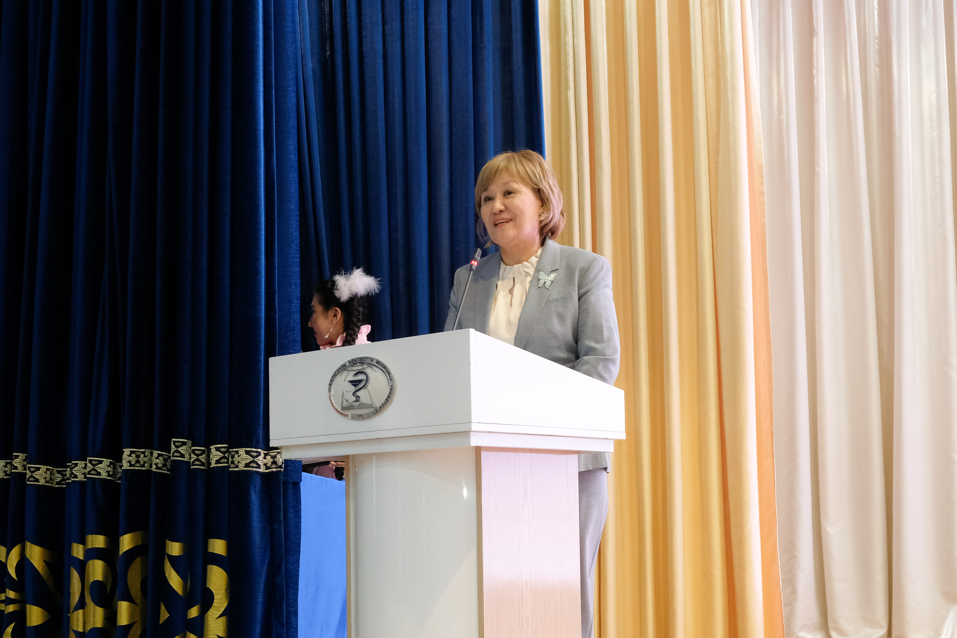 Көктем, гүлдер және шабыт - 8 наурызға арналған мерекелік концерт