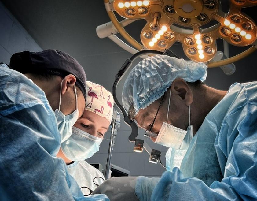 Пластикалық хирургия (ересектер, балалар)