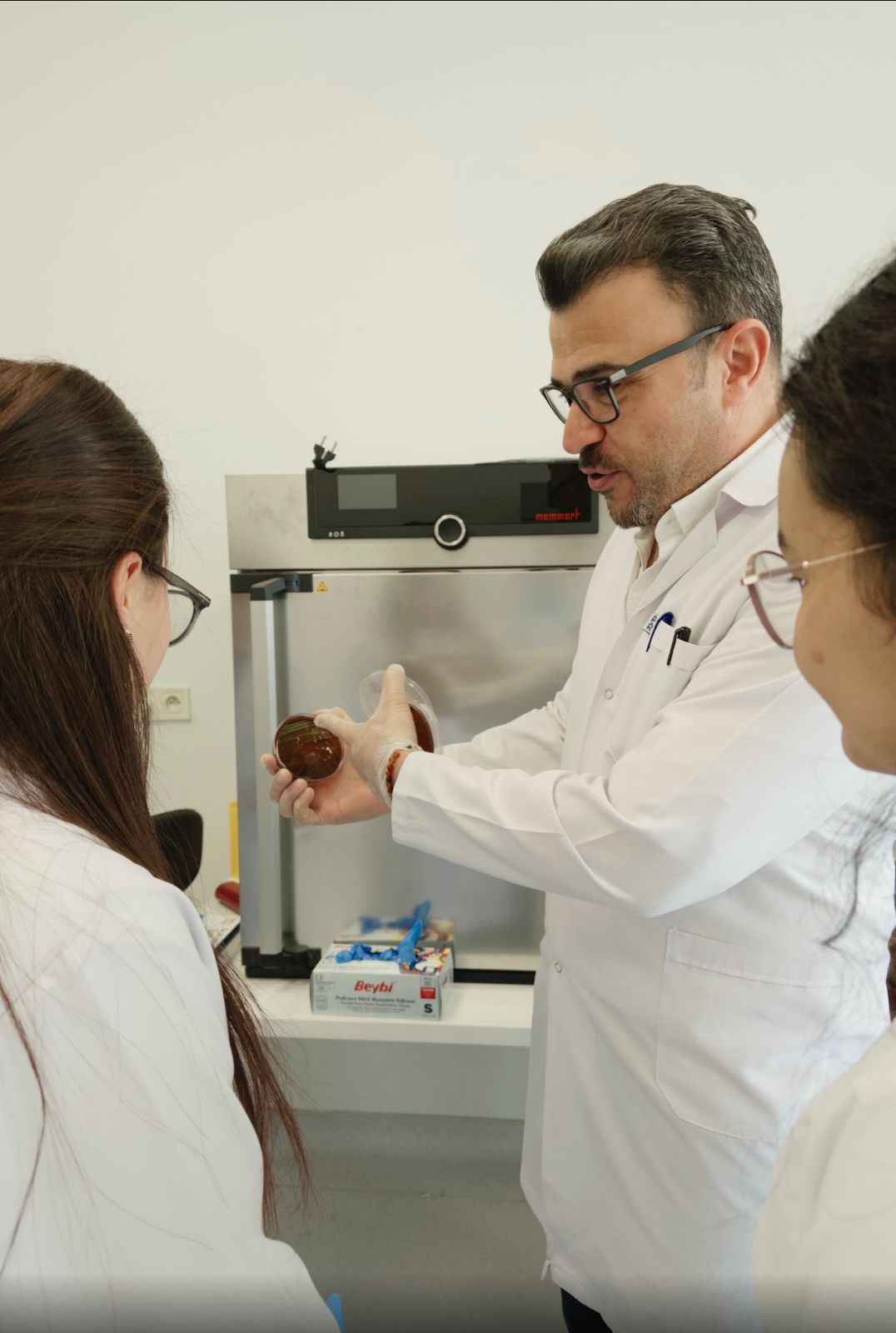 Студенты факультета биомедицины успешно прошли практику в рамках академической мобильности в Nigde Ömer Halisdemir Üniversitesi (г. Нигде, Турция) в период с 14 апреля по 5 мая 2025 года