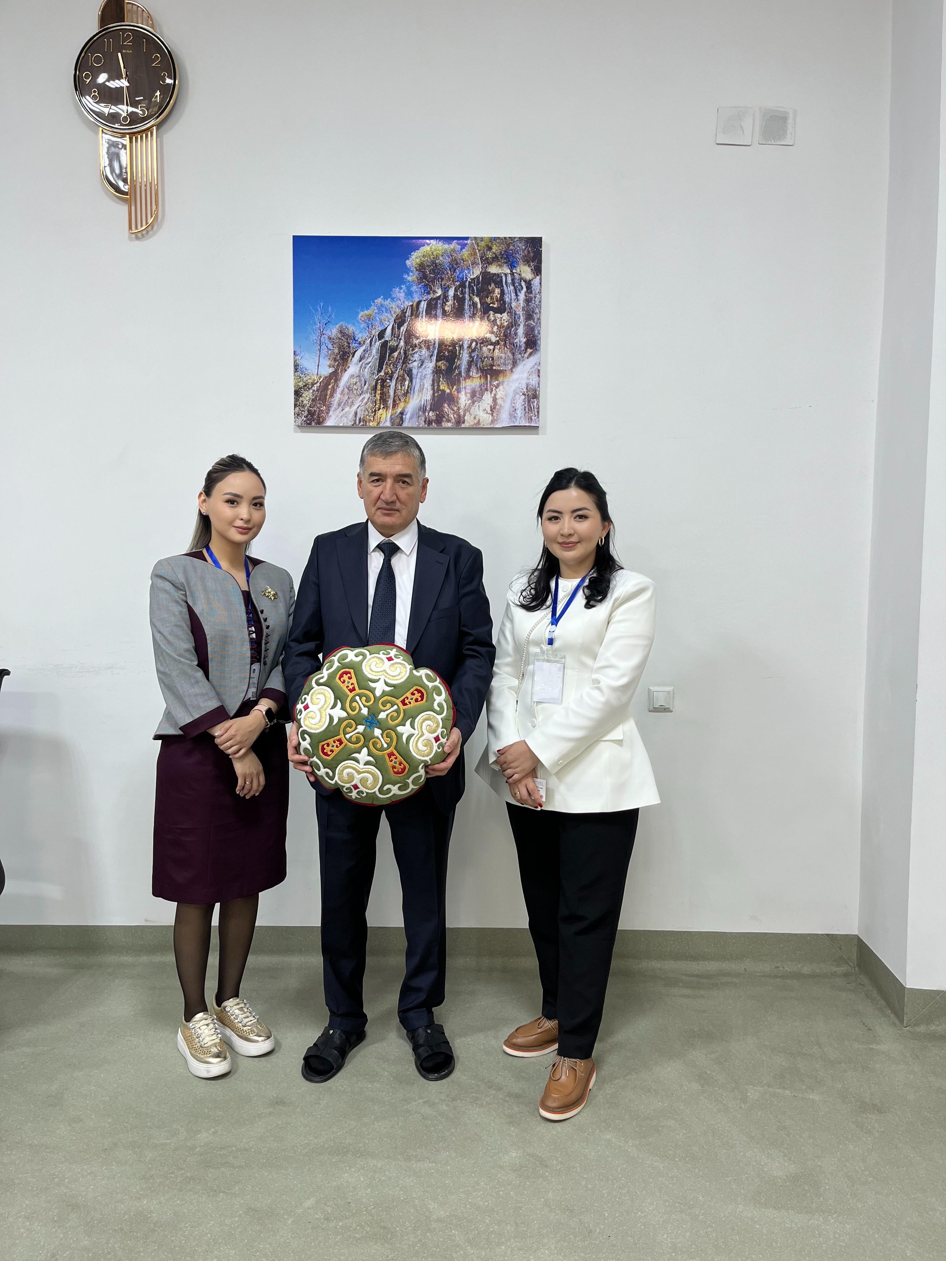 “Smart Technologies in Medical Education and Science: Innovative Approaches”