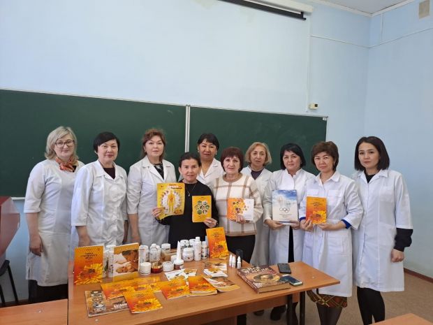 Салауатты өмір салты тақырыбында дөңгелек үстел