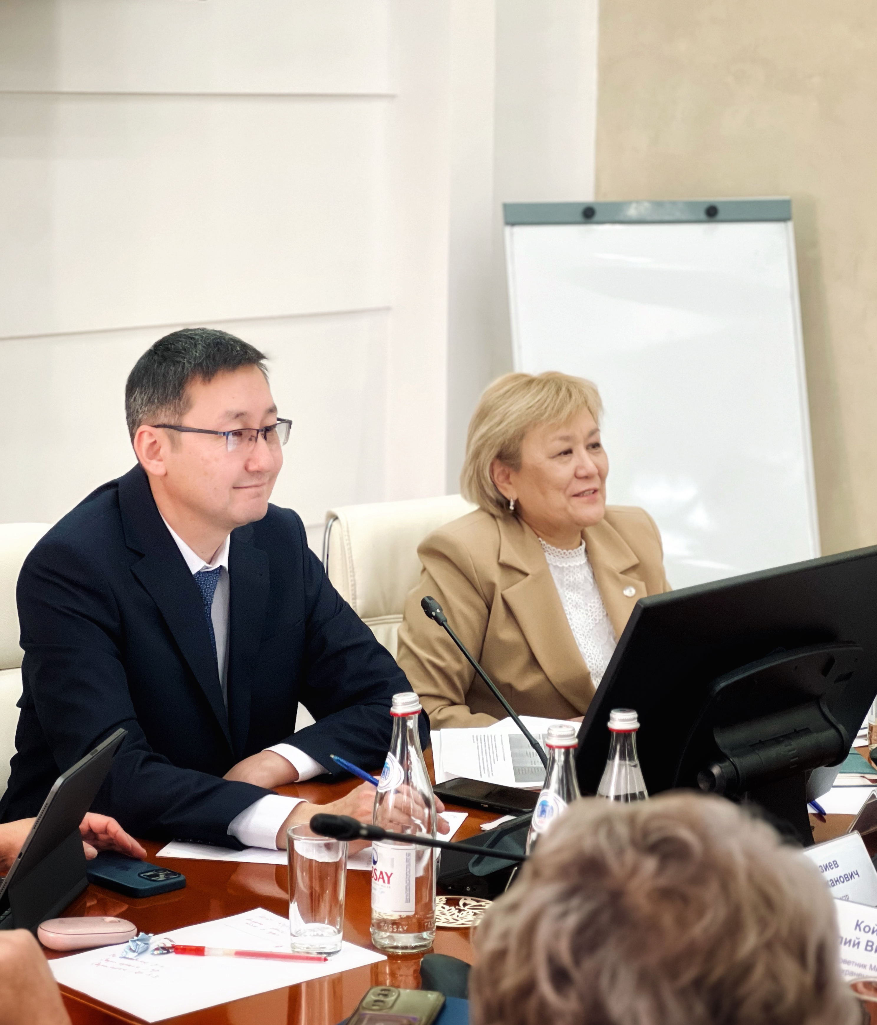 Медициналық білім беруді жетілдіру жөніндегі  жұмыс тобының отырысы