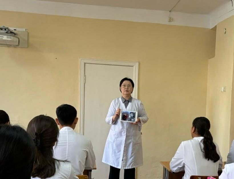 Рақымжан Қошқарбаевқа - 100 жыл:   Рейхстагқа Жеңіс туын тіккен қазақ