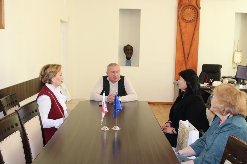 Грузия қаласындағы «Акакия Церетели» атындағы мемлекеттік университетіне академиялық ұтқырлық