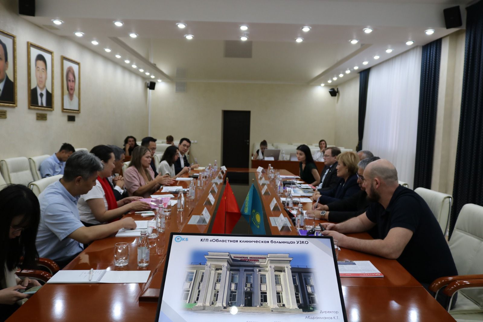 Гонконгтан келген делегация